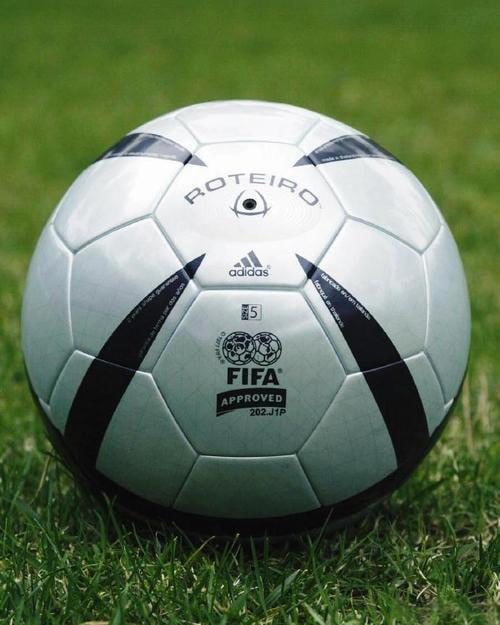 普通用户使用手机应用